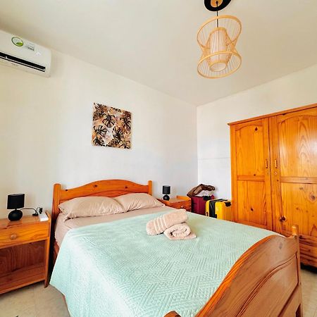 Fibonacci Beachfront Apartment Flic en Flac Exterior foto